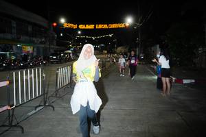 BIB: 50023
                            <button type="button" onclick="openModal(21794285)" class="btn btn-primary btn-sm float-right btn-popup" data-toggle="modal" data-target=".modal-high-quality">
                        <i class="fas fa-shopping-cart"></i> Add to Cart
                    </button>
                                            <button type="button" onclick="isThisMe(21794285, true)" class="btn btn-success btn-sm float-right btn-popup btn-isme hidden" data-toggle="tooltip" data-placement="bottom" title="นี่คือรูปของคุณใช่ไหม คลิกที่นี่เพื่อเอาเข้าอัลบั้ม">
                        <i class="fas fa-plus"></i> Add to album
                    </button>
                    <button type="button" onclick="isThisMe(21794285, false)" class="btn btn-warning btn-sm float-right btn-popup btn-isnotme hidden">
                        <i class="fas fa-ban"></i> Remove from album
                    </button>